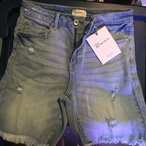 Special A jean shorts women’s size medium 29 waist  new with tags light denim